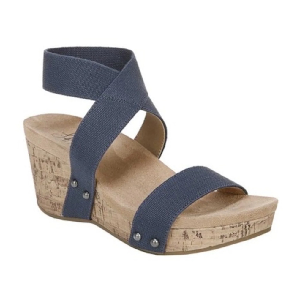 🌼Lucky Brand Navy Wedge Sandals